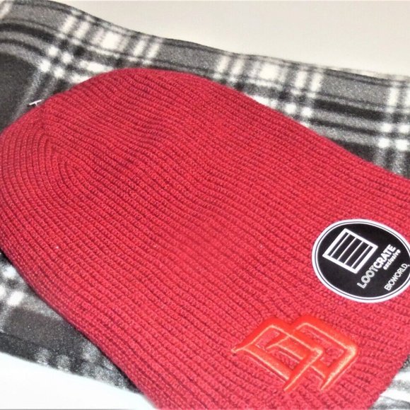 Loot Crate Hat & Scarf Men's Beanie Hat Winter Hat Men's Winter Skull - Picture 1 of 9